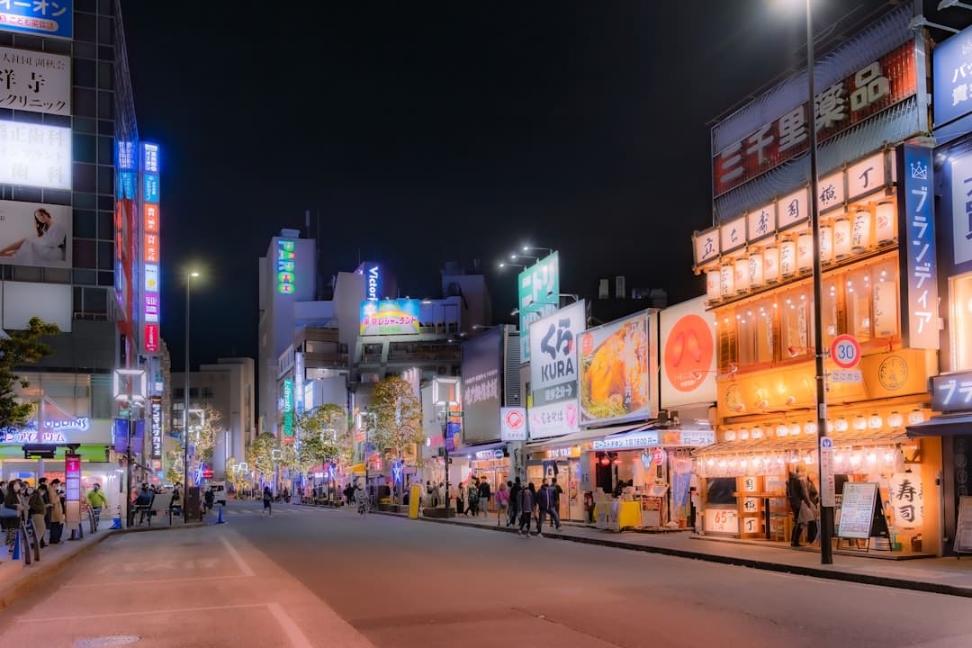 东方财富网关于展开“明亮清明浦江·网络直播范畴虚伪和低俗乱象整治”专项举动的公告
